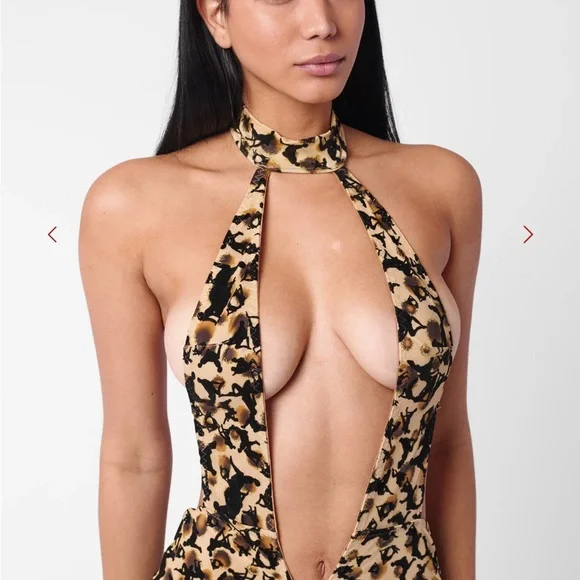 Poster girl Leopard Print Halter Maxi Dress - Picture 4 of 6